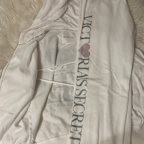 Victoria's Secret White pant suit with Pink and Gray Accents - Picture 5 of 7